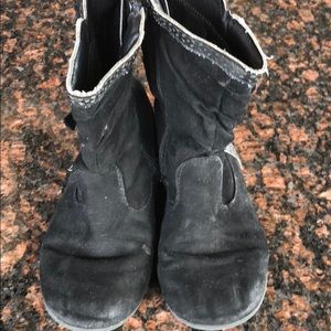 Girl black boots